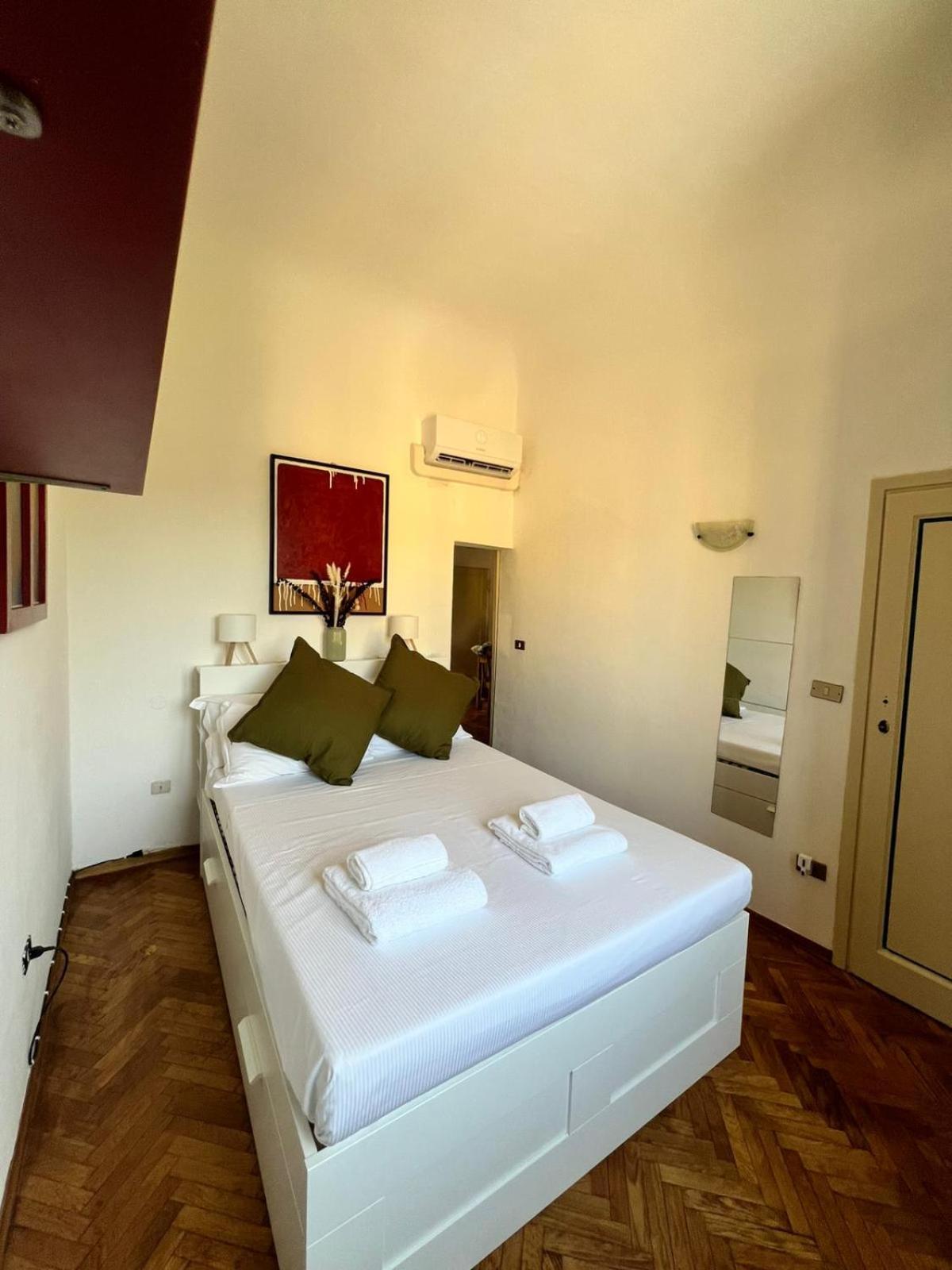 Art Guelfa Apartment *